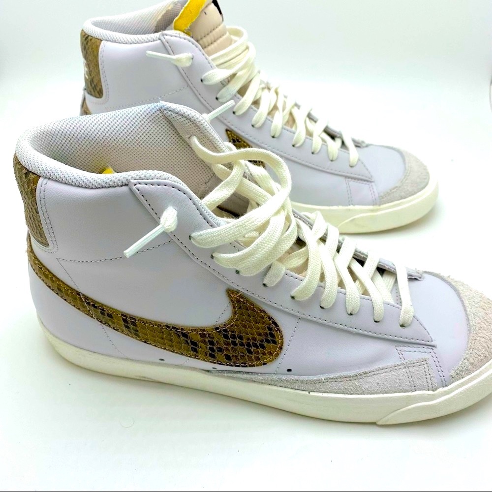 Nike Blazer High Top Sneakers Embossed Faux Snake Skin Accents Size 11